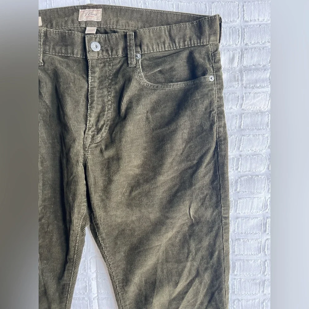 J. Crew Style 484 Corduroy Pants Slim Fit Men’s Olive Green